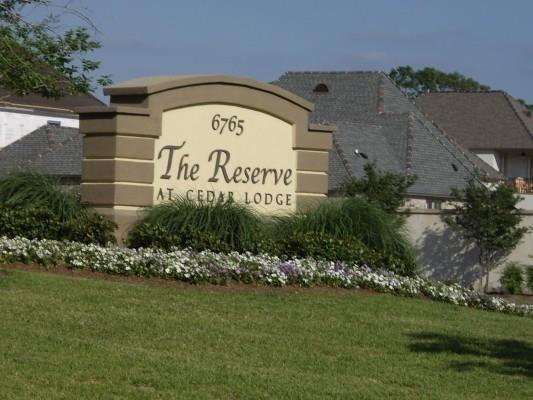6765 Corporate Blvd - Photo 1