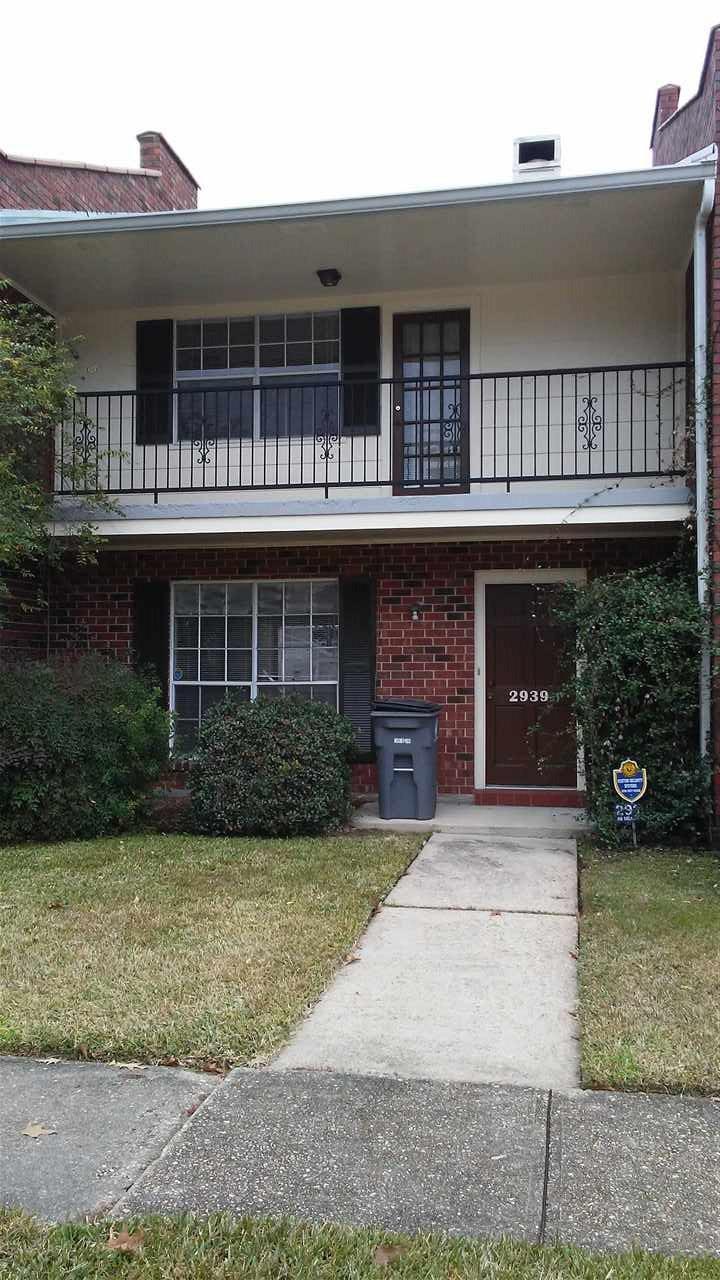 2939 Toulon Dr - Photo 1