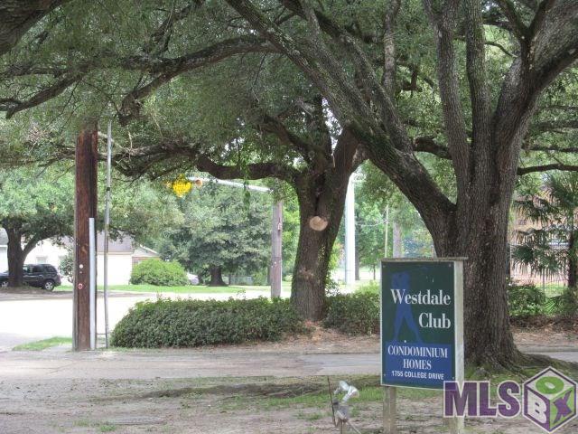 1755 College Dr - Photo 1