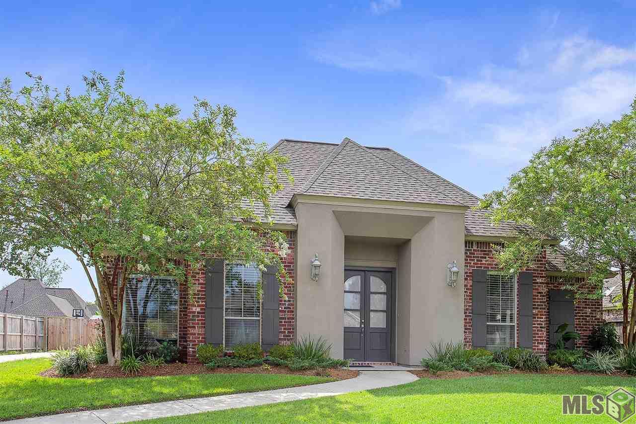 13163 Dutchtown Lakes Dr - Photo 1