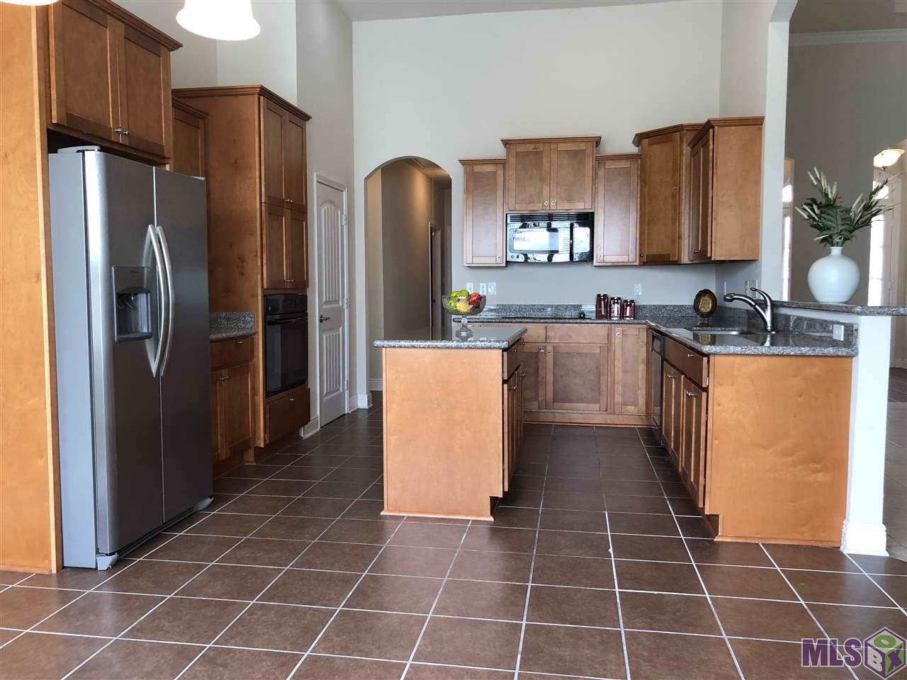 10590 Creek Hollow Ct - Photo 1