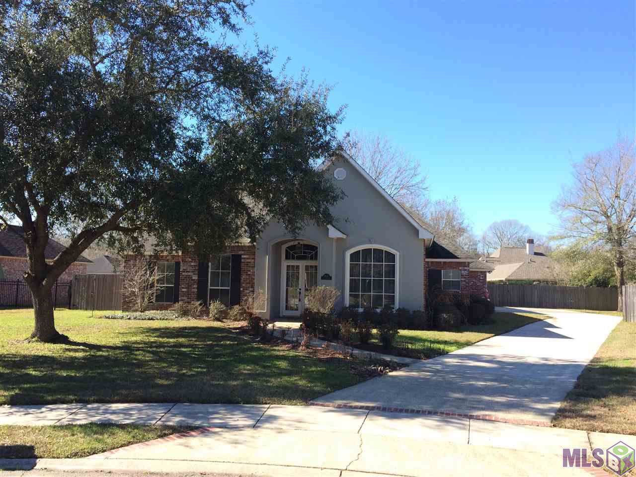19027 Epernay Ct - Photo 1