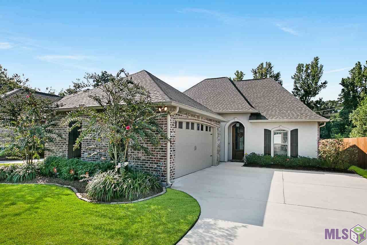 9438 Wyndham Way - Photo 1