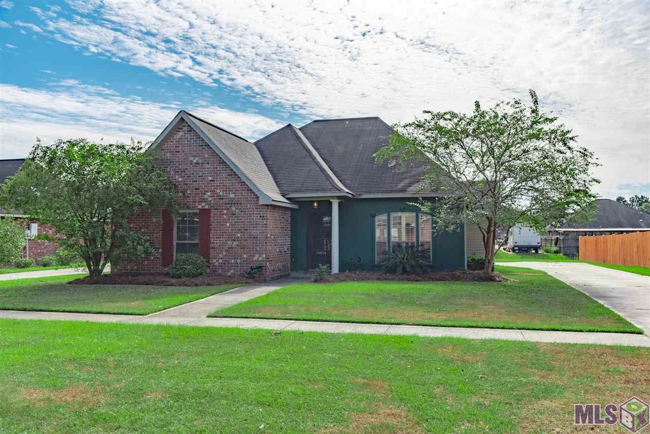 34074 Hawks Cove - Photo 1