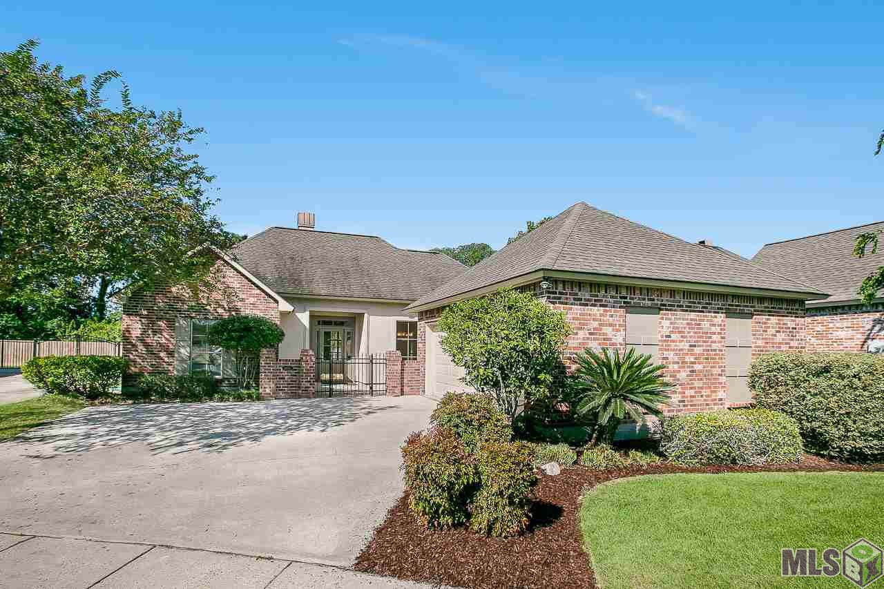 10102 Springrose Ave - Photo 1