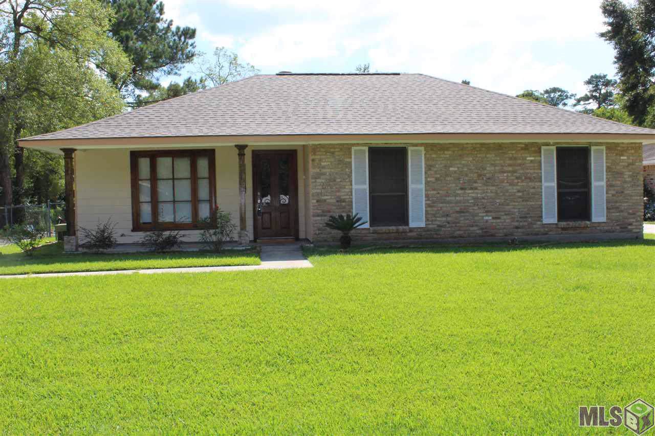 16032 Woodlawn Acres Ave - Photo 1