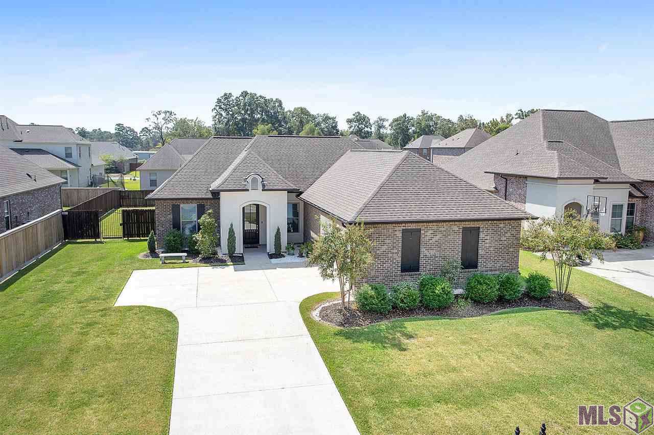 40449 Champagne Ave - Photo 1