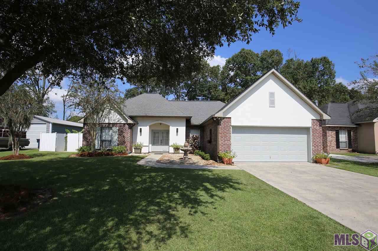 36454 Crestway Ave - Photo 1