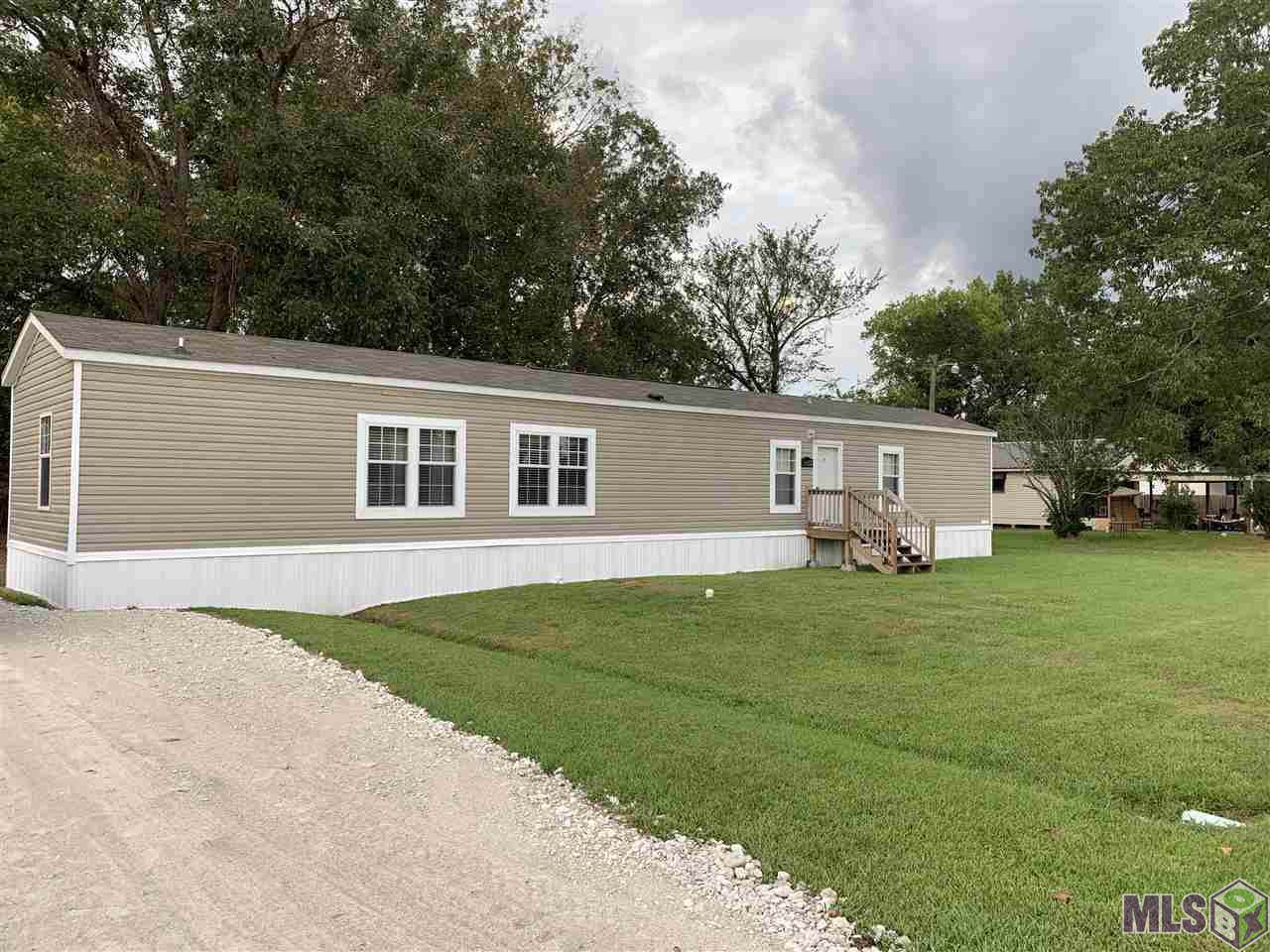 16457 Pailette St - Photo 1