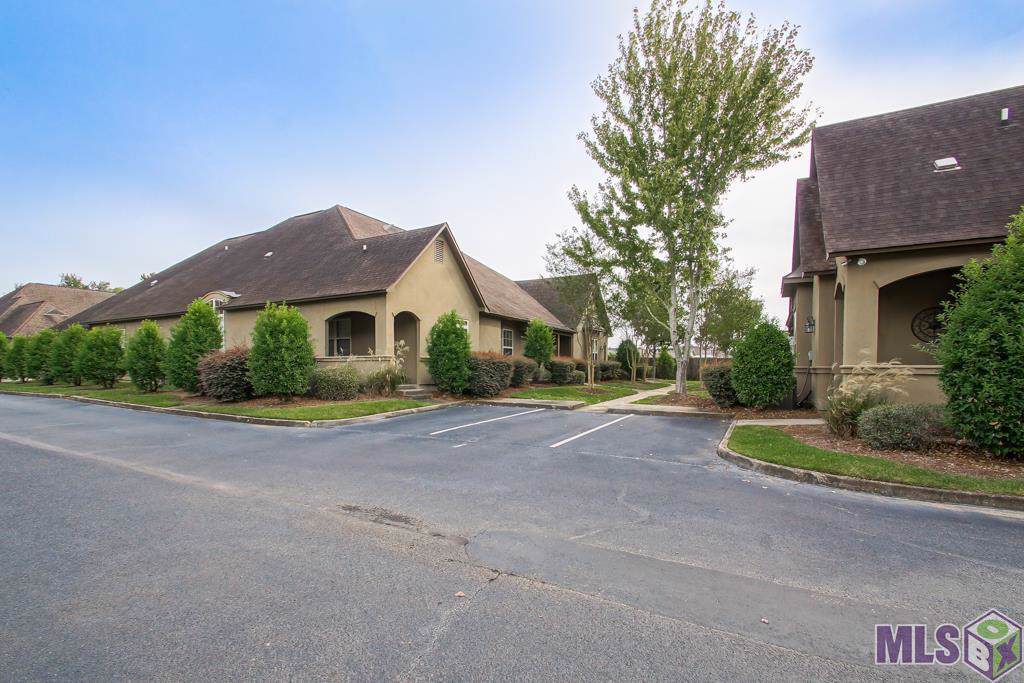 5908 Stumberg Ln - Photo 1