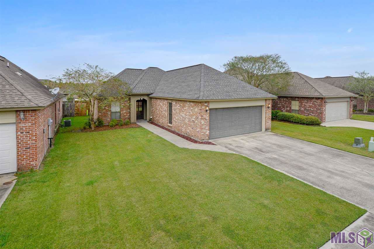 3214 Nicholson Lake Dr - Photo 1