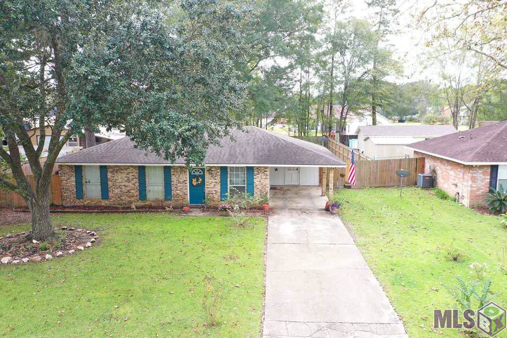 16922 Ashton Ave - Photo 1