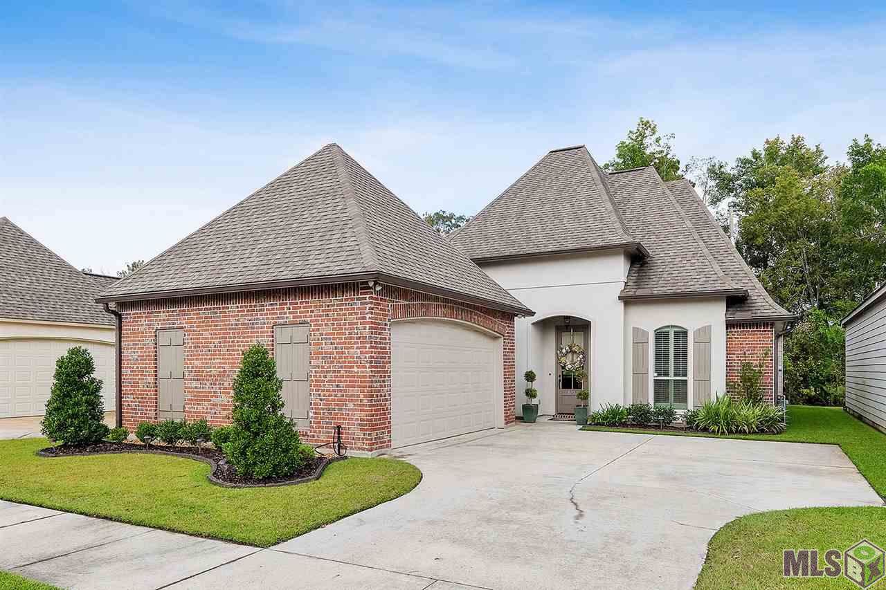8211 Valencia Ct - Photo 1