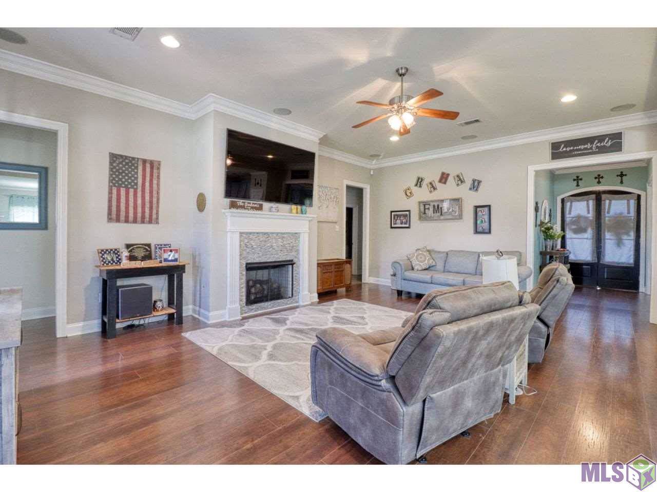 11450 Copperwood Dr - Photo 1
