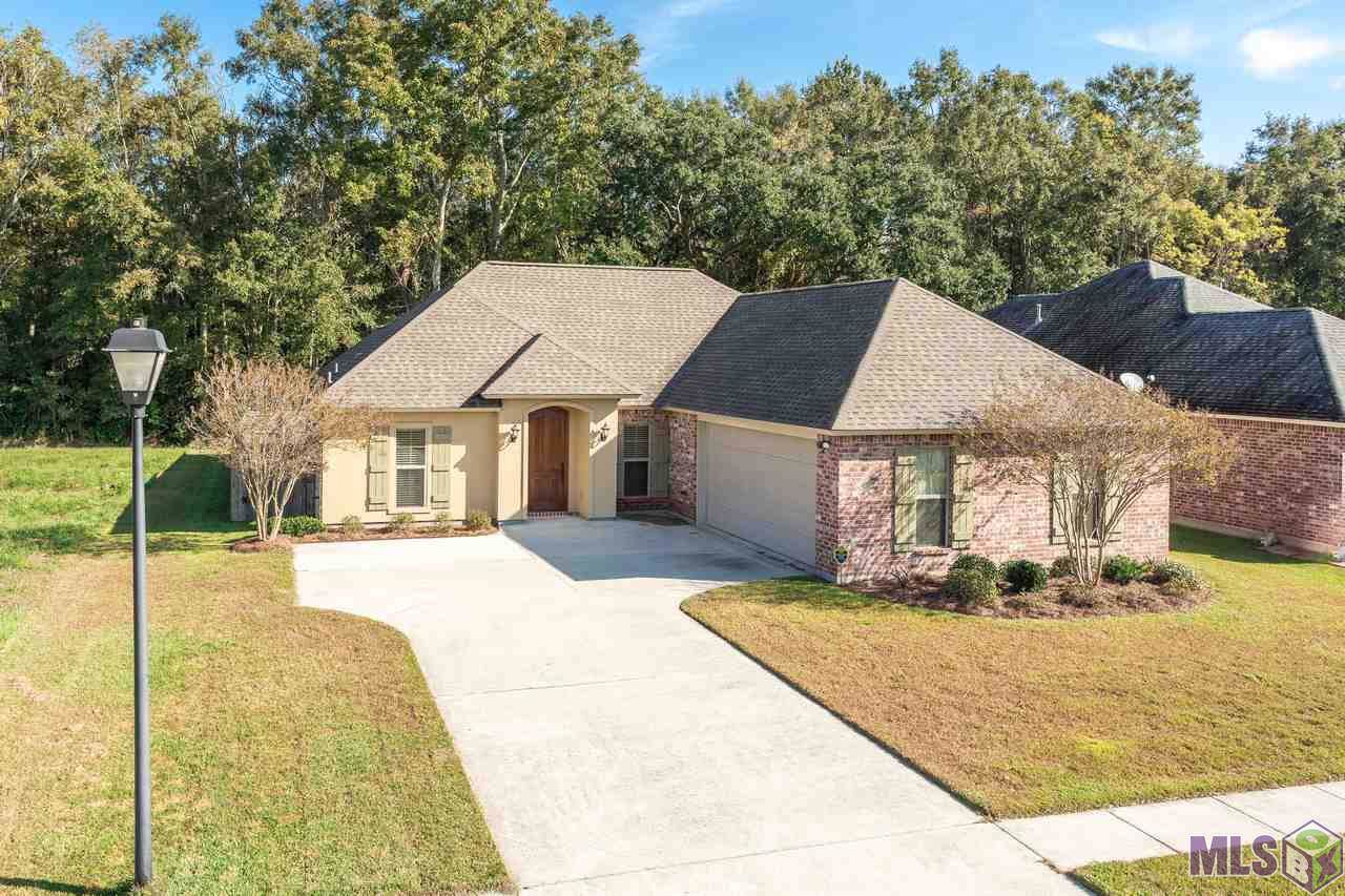 2386 Woodland Ct - Photo 1