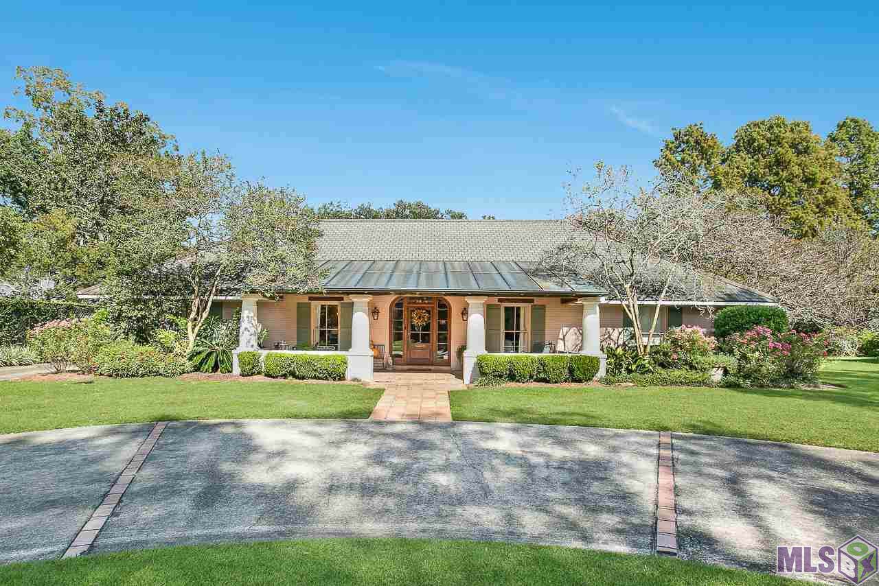 5035 Whitehaven - Photo 1