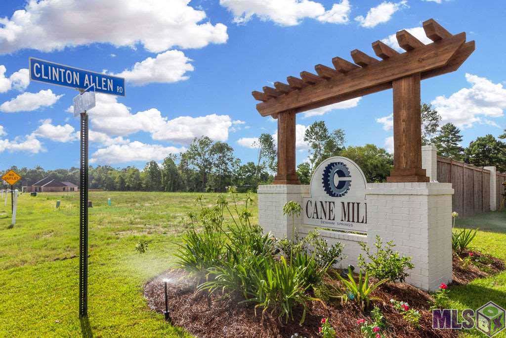 9823 Cane Mill Rd - Photo 1