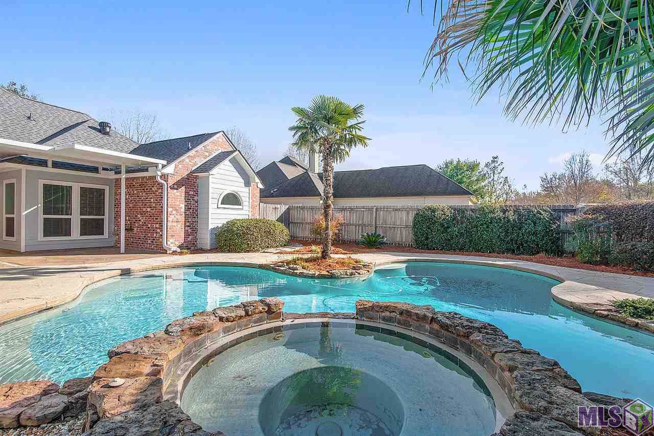 3725 Twelve Oaks Ave - Photo 1