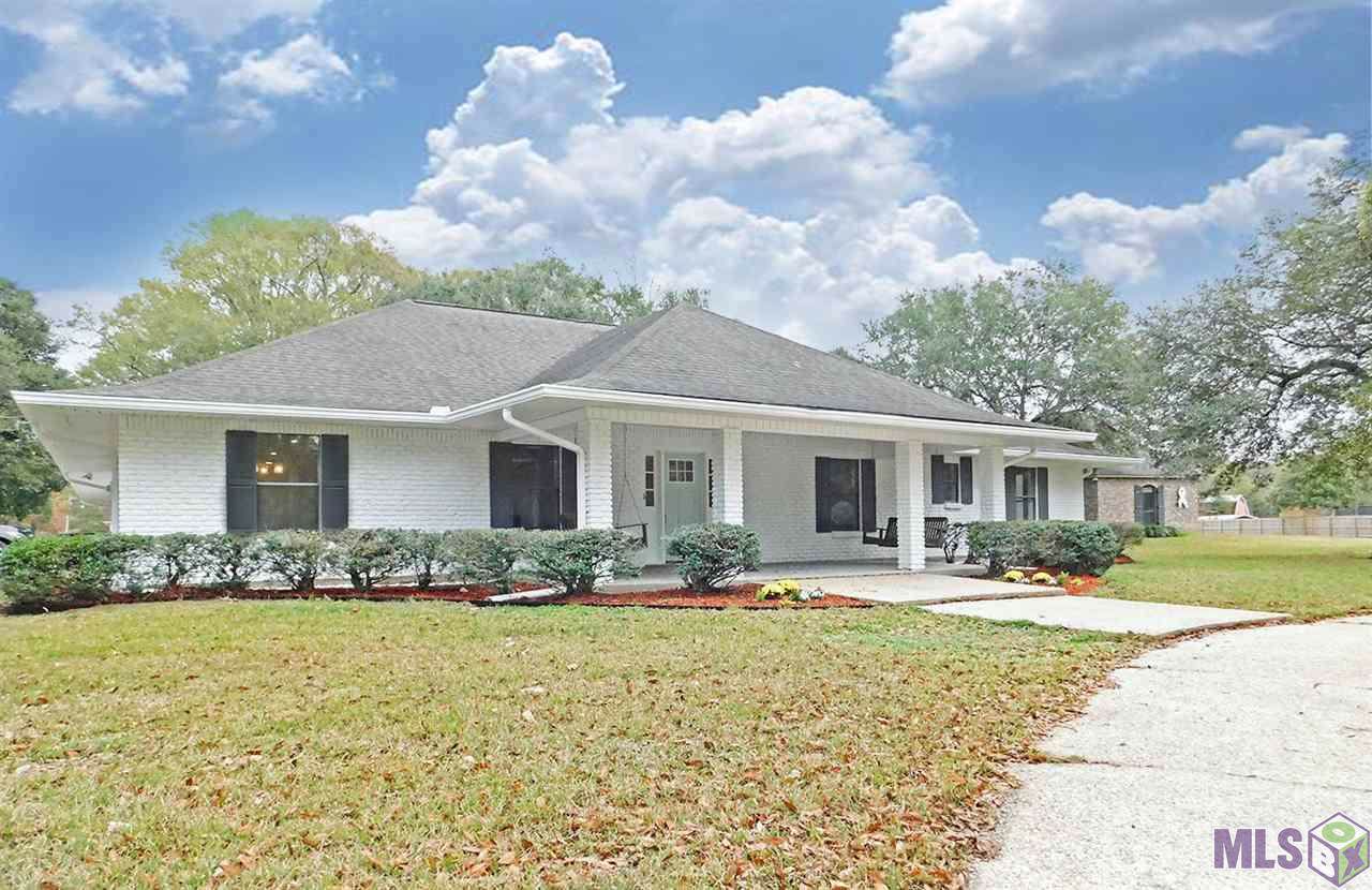 12445 Pendarvis Ln - Photo 1