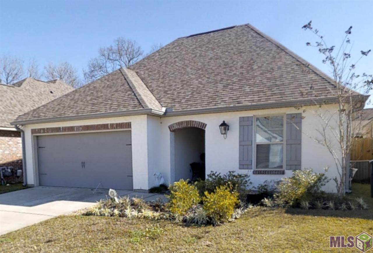 6121 Tiger Trace Ave - Photo 1