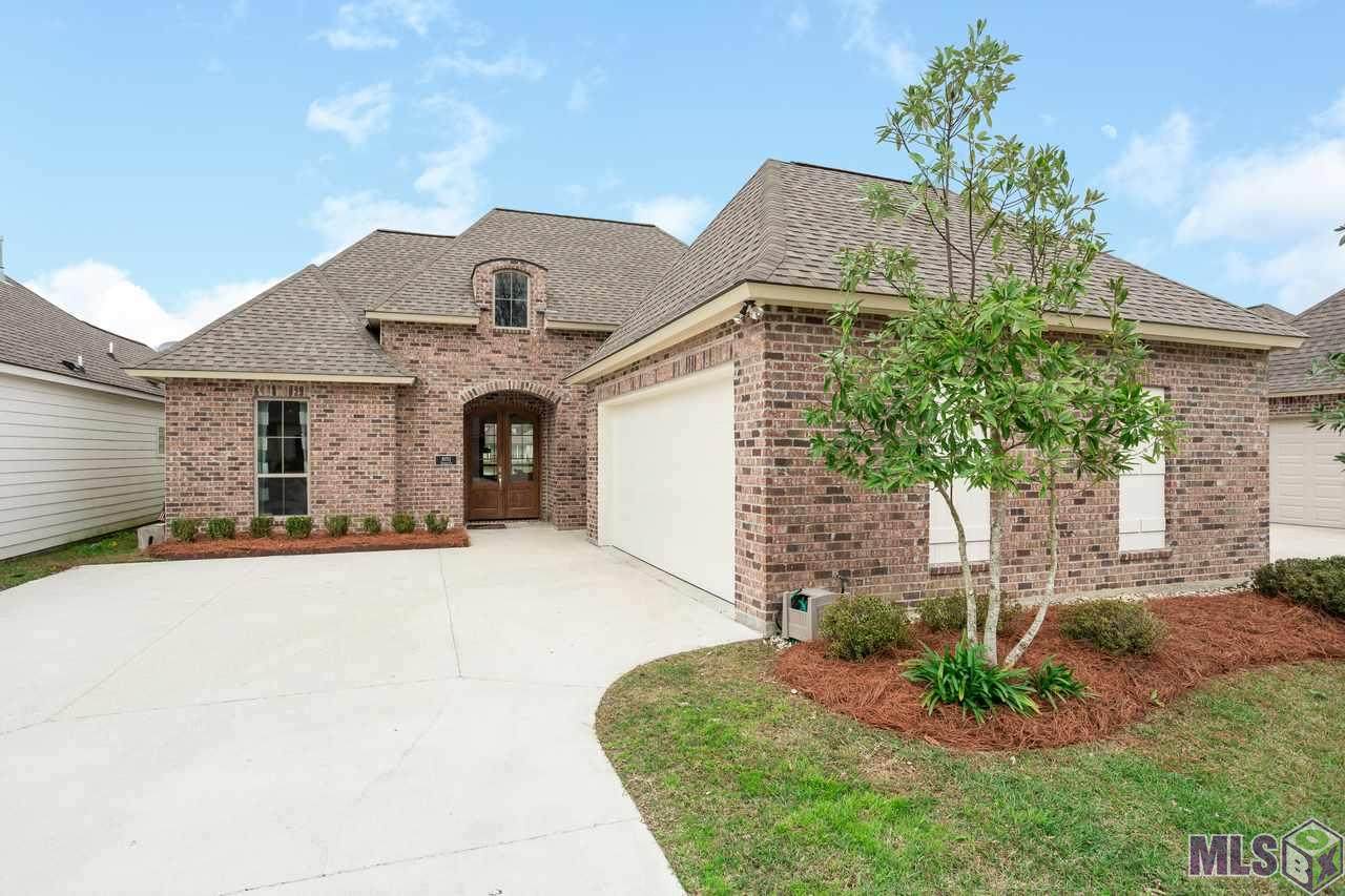 8151 Seville Ct - Photo 1