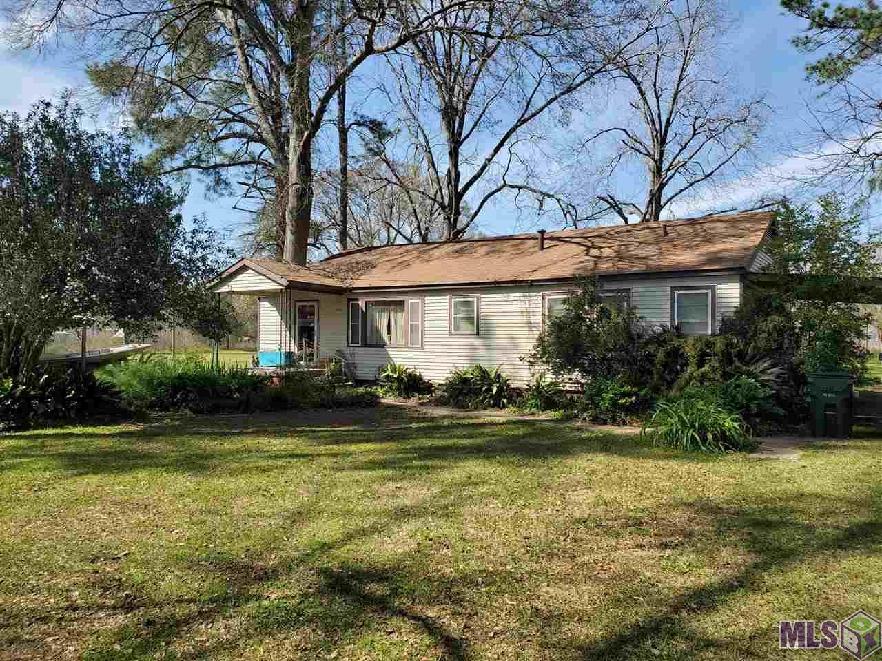 4377 Robertson Ave - Photo 1
