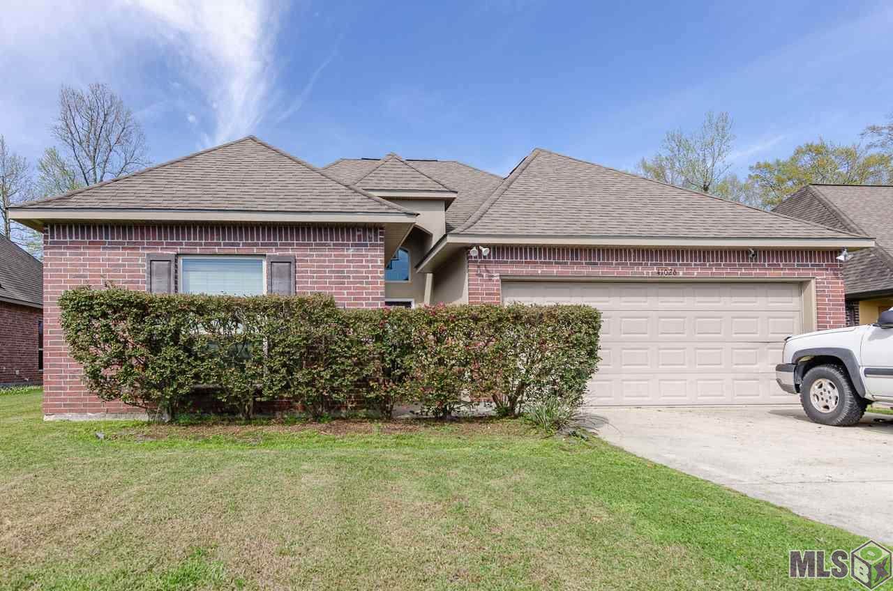 41026 Lakeway Cove Ave - Photo 1 41026 Lakeway Cove Ave - Photo 1