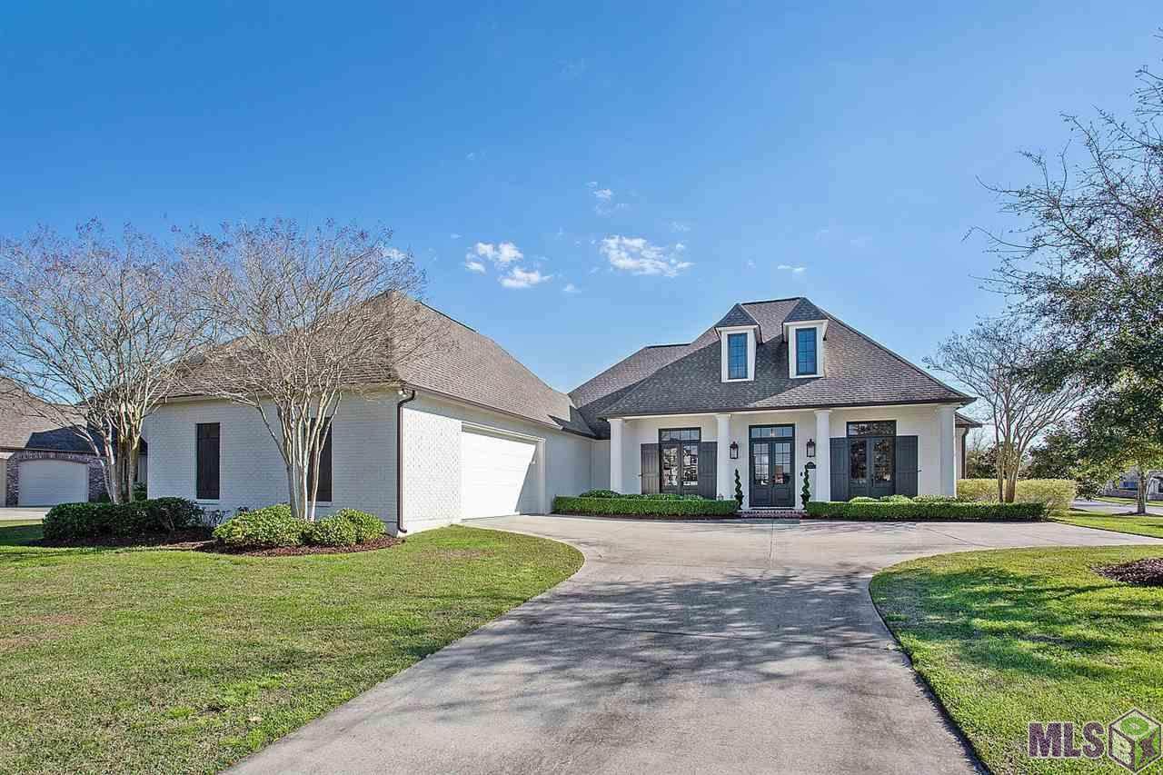 3081 Grand Way Ave - Photo 1