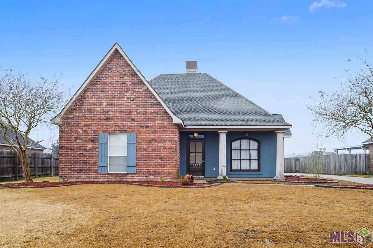 12219 Sundown Dr - Photo 1