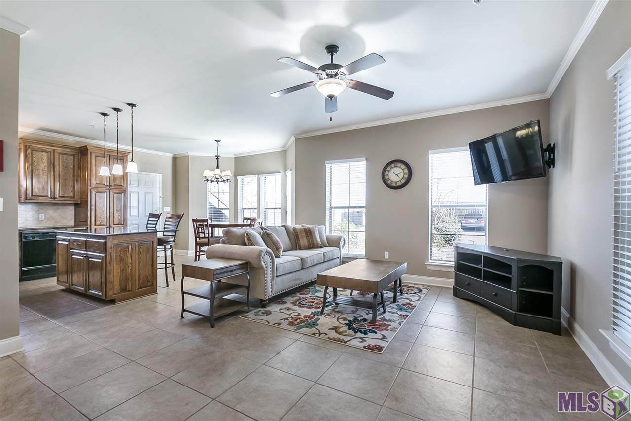 9413 Burbank Dr - Photo 1