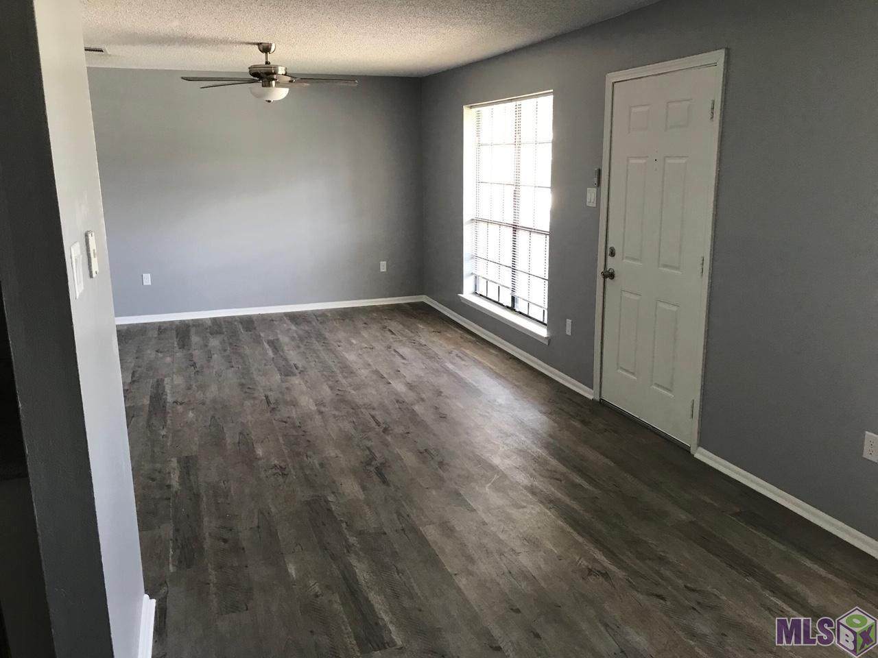 536 Flannery Rd - Photo 1