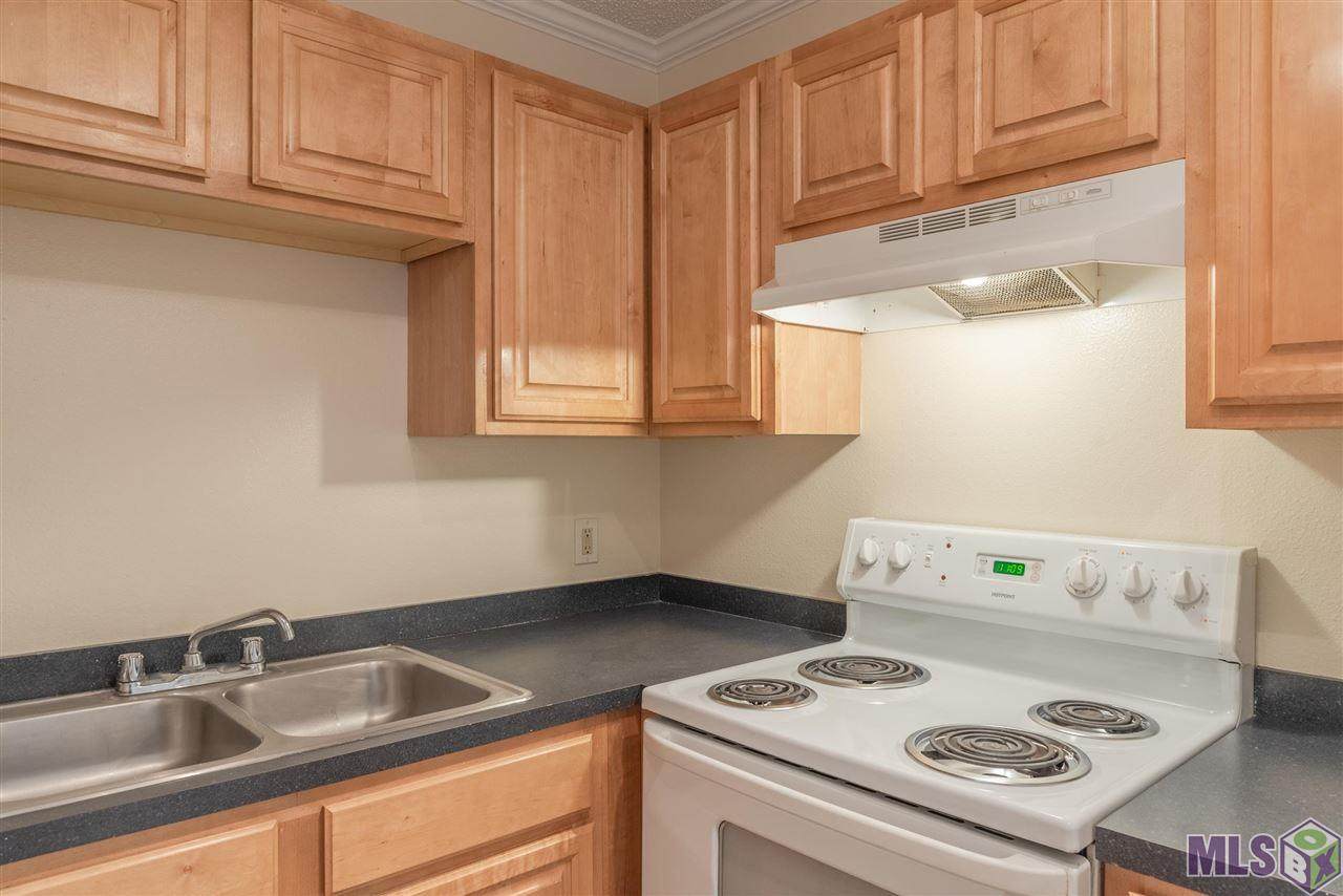 4735 Government St - Photo 1