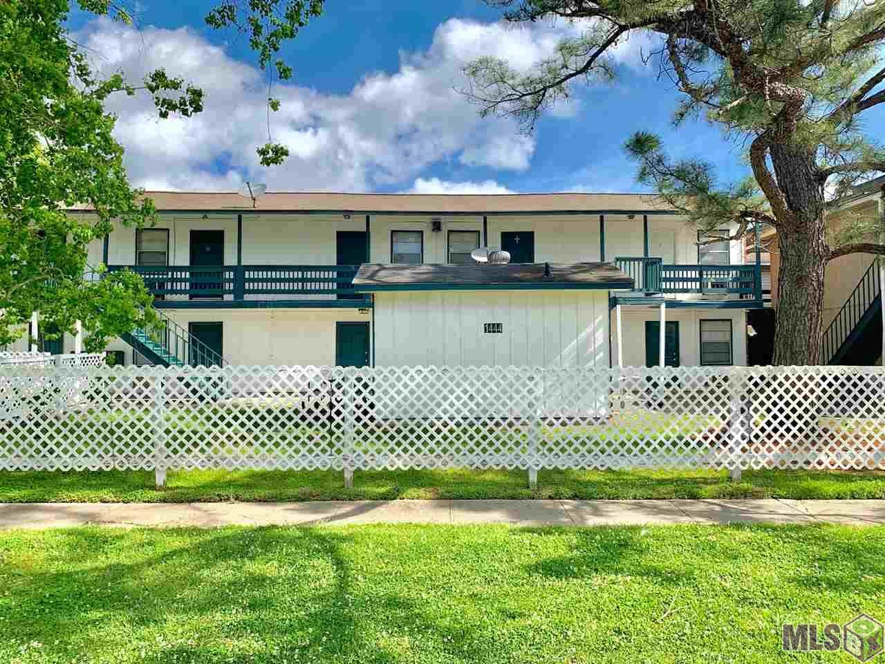 1444 Jim Taylor Dr - Photo 1