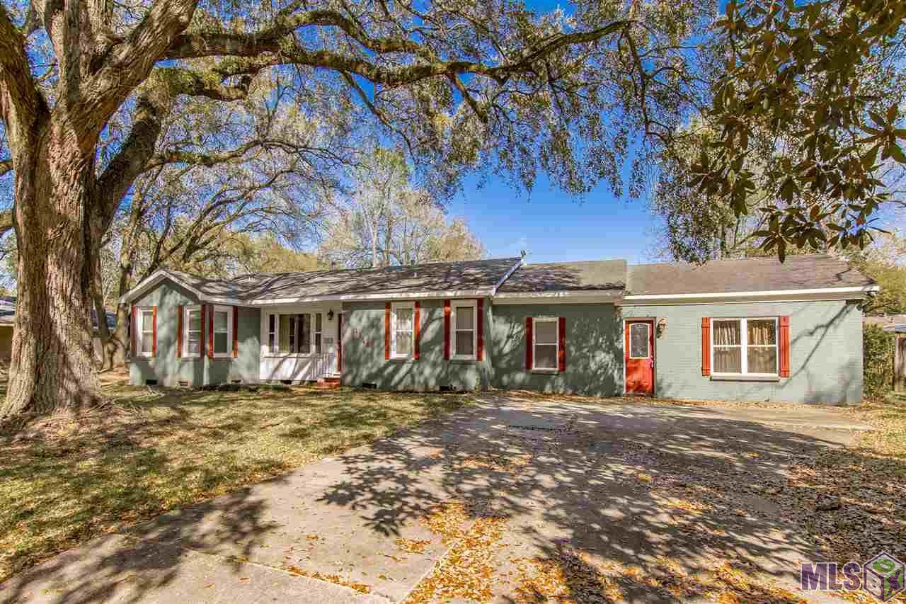1144 Leighton Dr - Photo 1