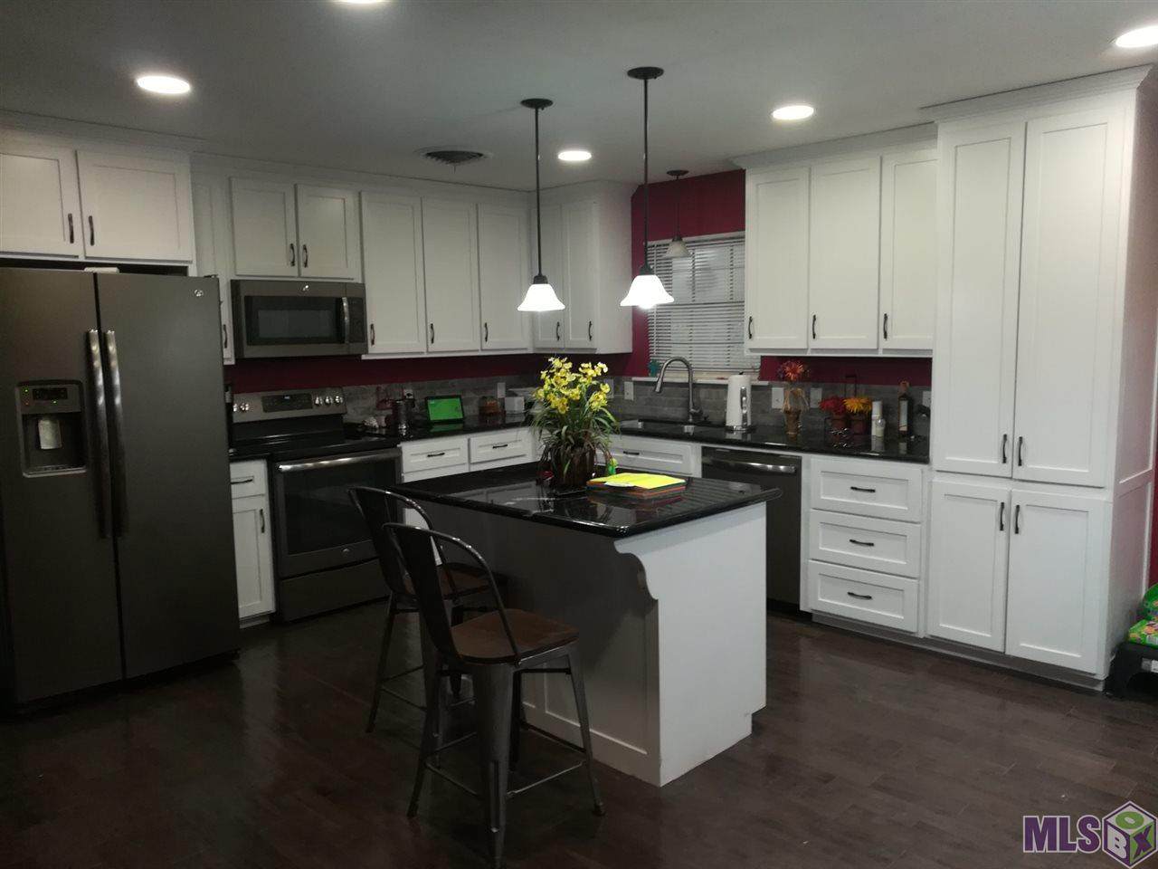 12359 Magnolia Ln - Photo 1