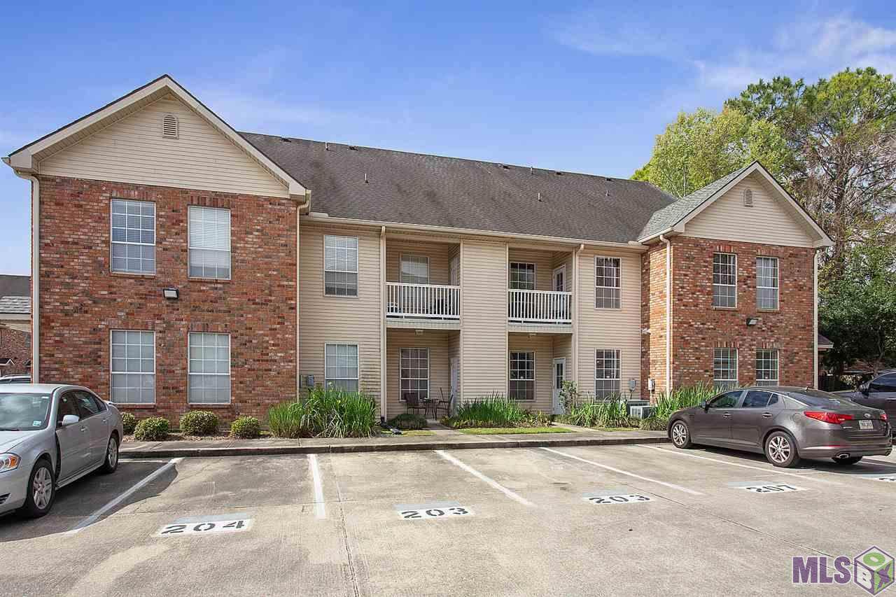 4441 Burbank Dr - Photo 1
