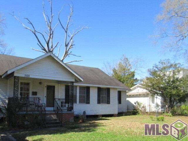 560 Moore - Photo 1
