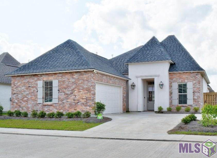 506 Warbler Crossing Ave - Photo 1