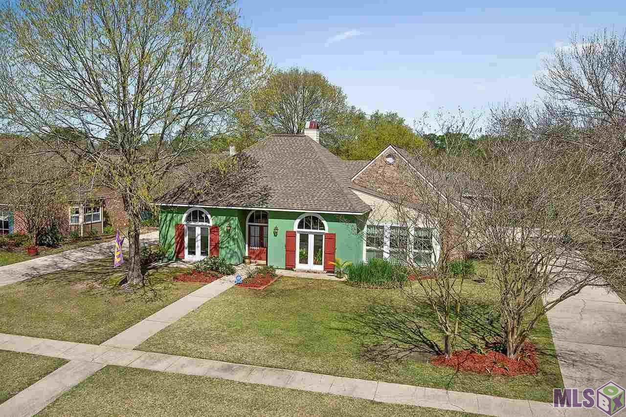10953 Classique Ave - Photo 1