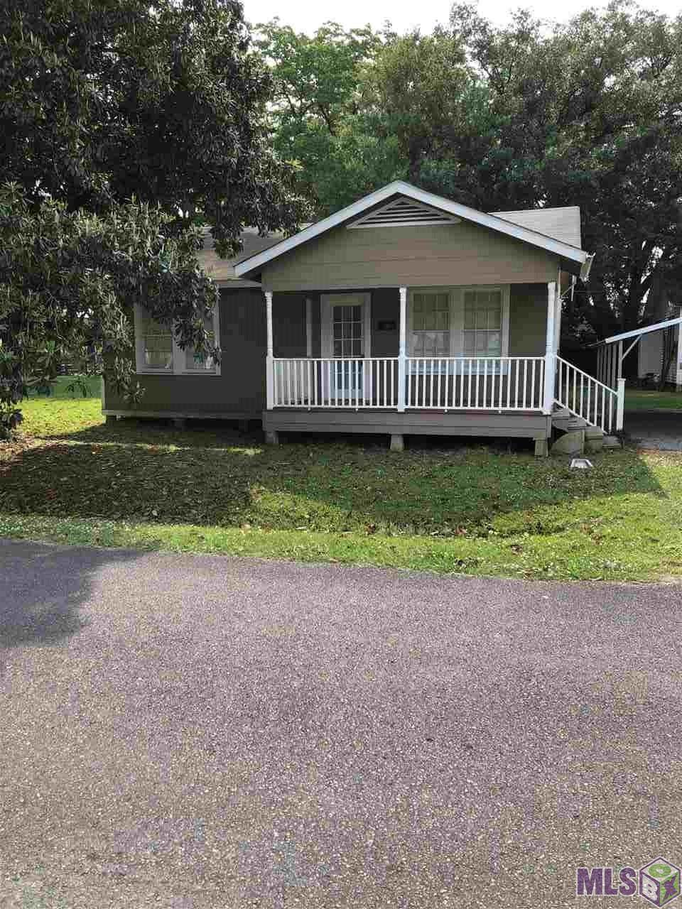 515 Bryan Ave - Photo 1