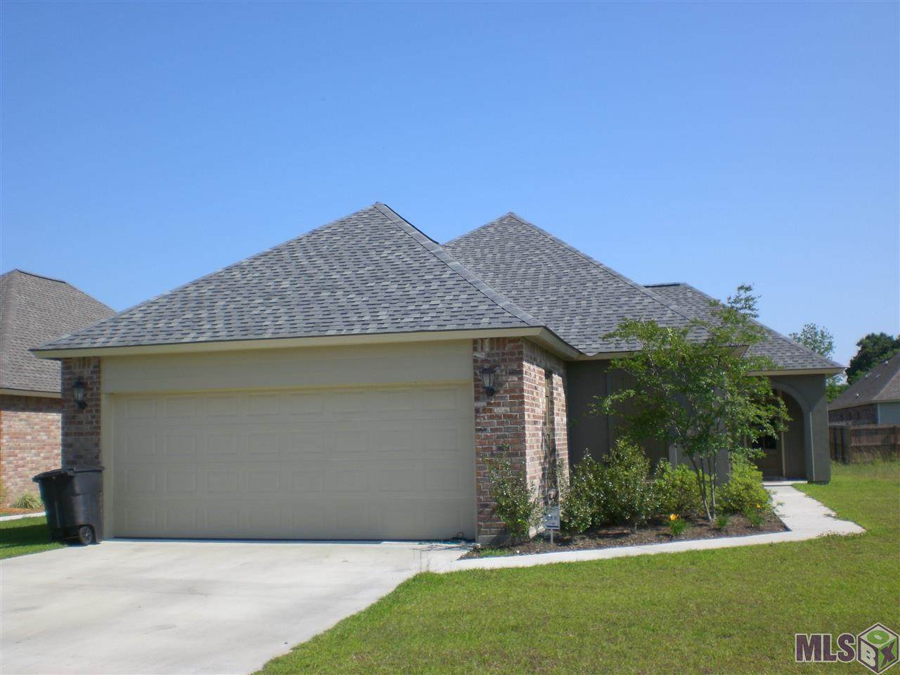 3345 Southlake Ave - Photo 1