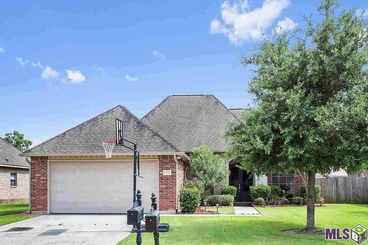 37419 Cypress Trace Ave - Photo 1