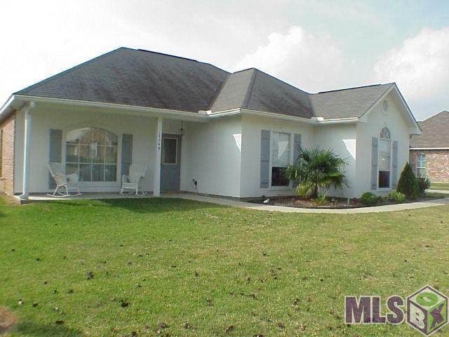 18549 Lake Camelia Ave - Photo 1