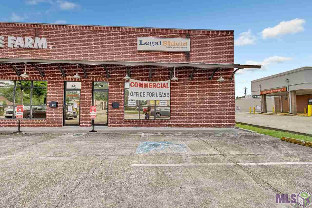 210 Range Ave - Photo 1