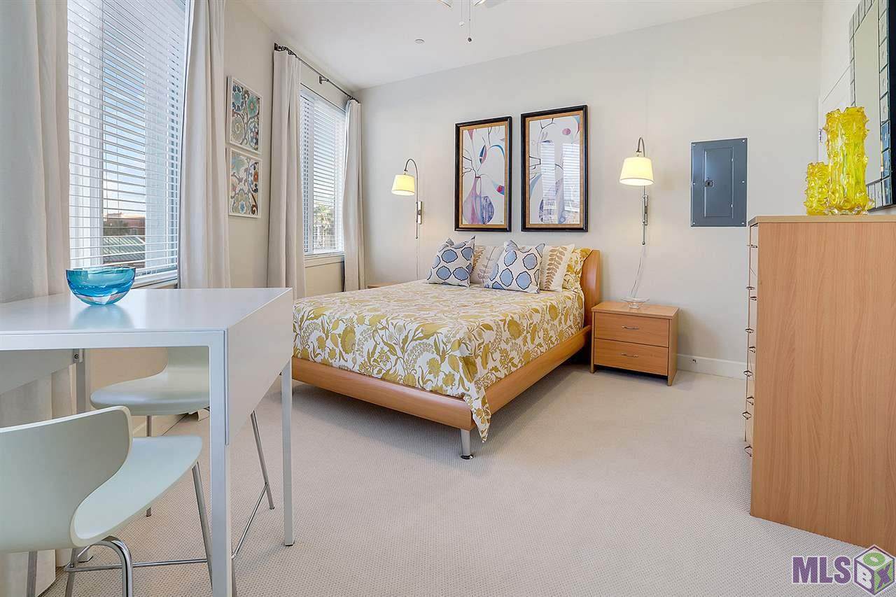 7707 Bluebonnet Blvd - Photo 1