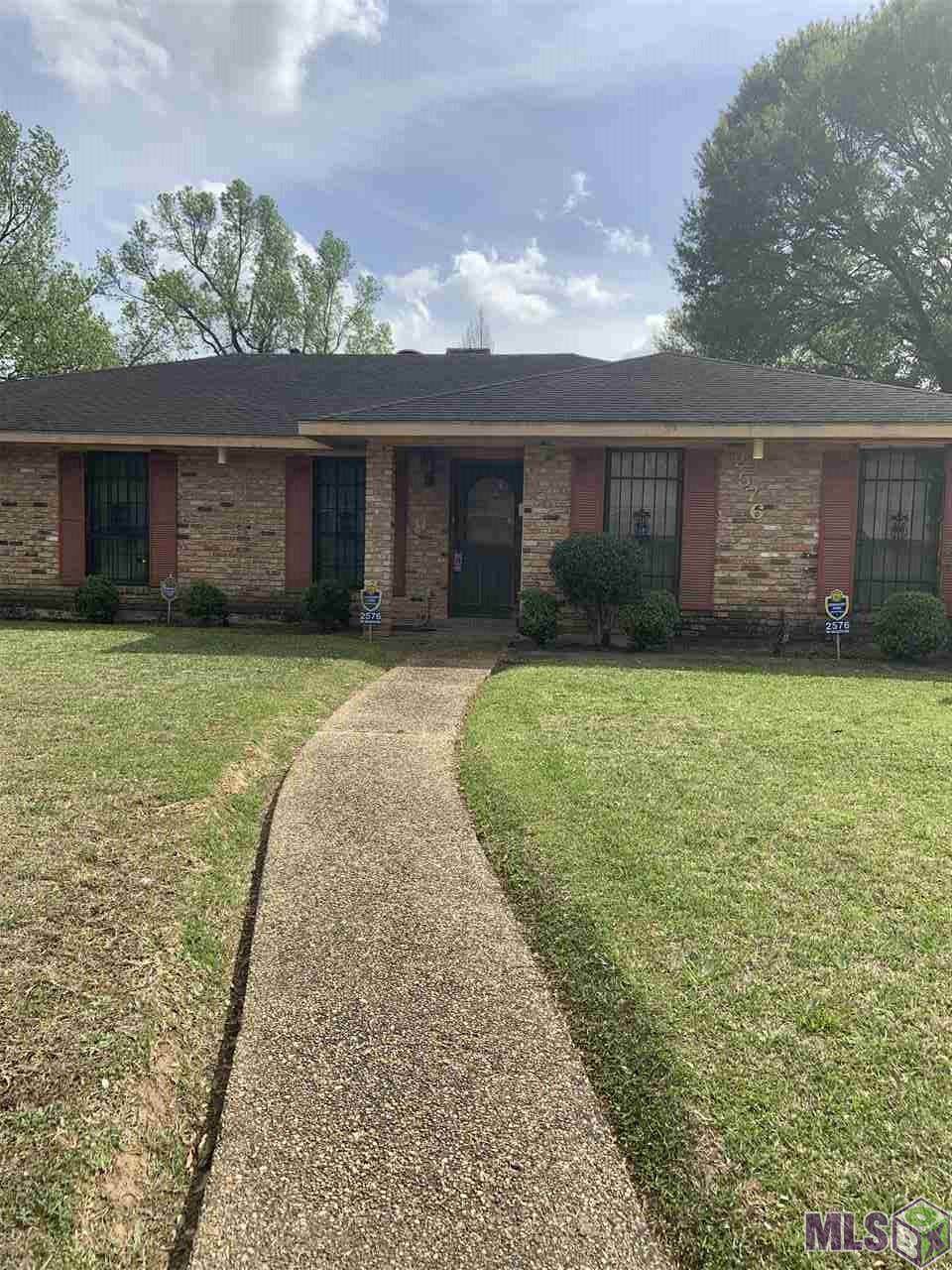 2576 77TH AVE - Photo 1