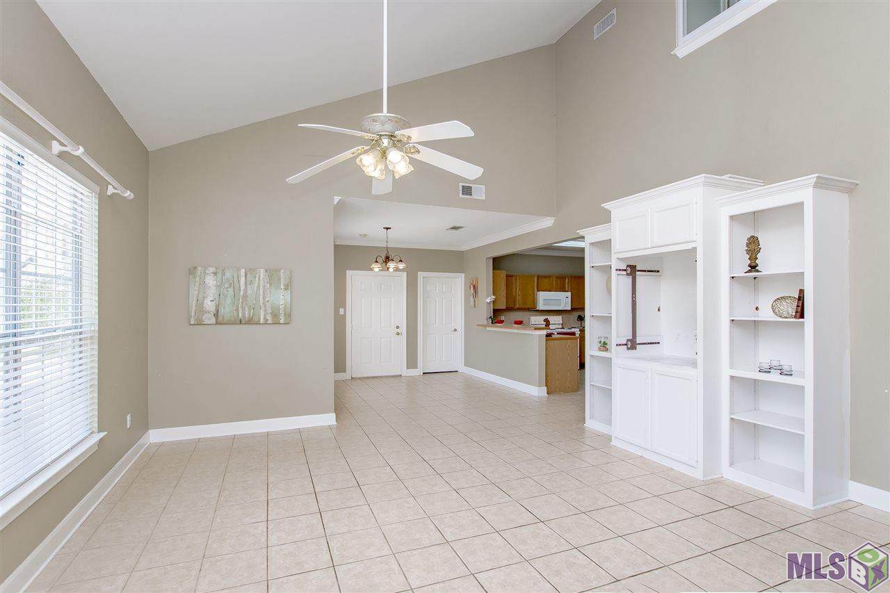 710 Boyd Dr - Photo 1