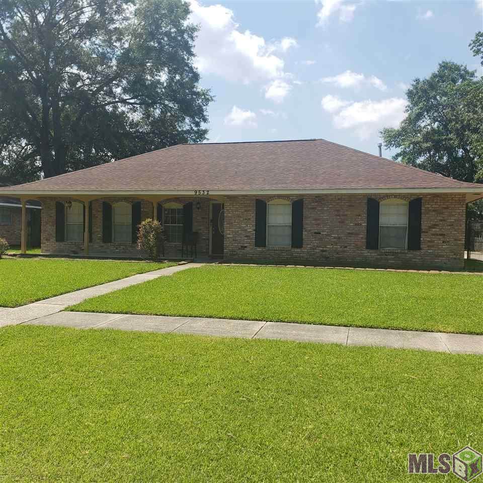 9532 Glennsade Ave - Photo 1