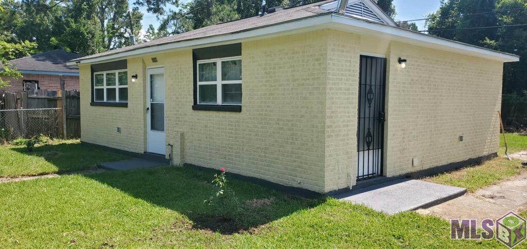 5822 Matthews St - Photo 1