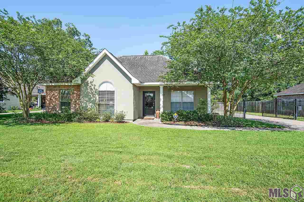 17364 Autumn Dr - Photo 1